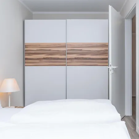Geschmackvoll Eingerichtete Fuer 4 Im Seepark Apartment *