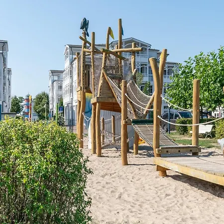 Geschmackvoll Eingerichtete Fuer 4 Im Seepark *